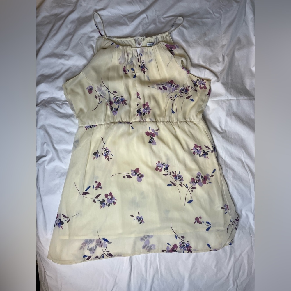 Old Navy cream with purple flowers ruffle top dress
